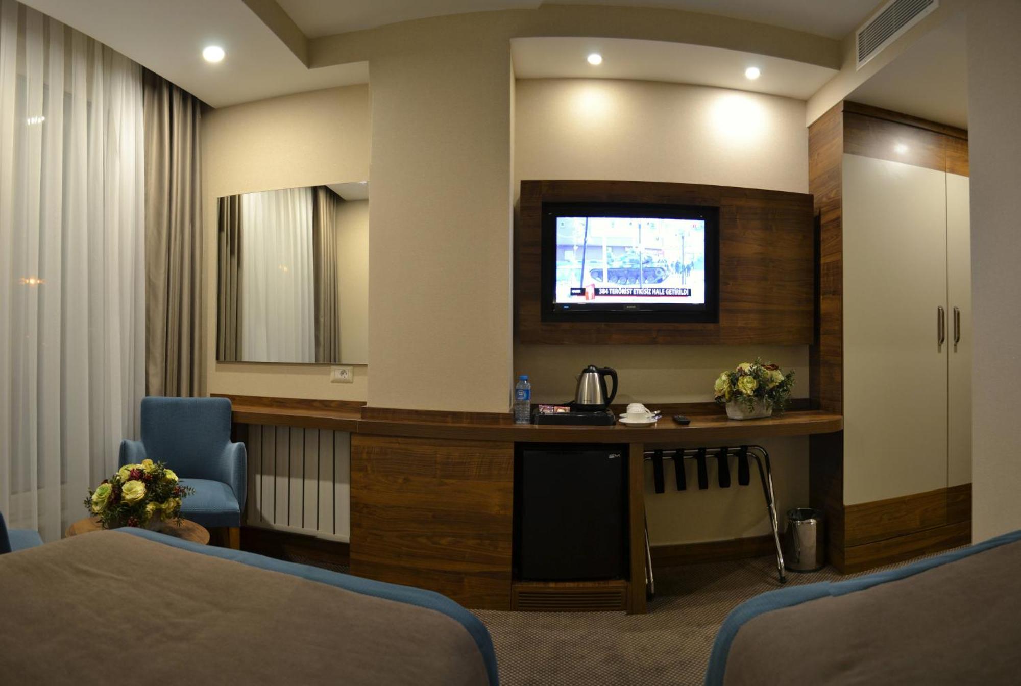 Goeruekle Gueler Park Hotel Kamer foto
