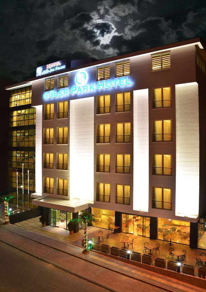 Goeruekle Gueler Park Hotel Buitenkant foto
